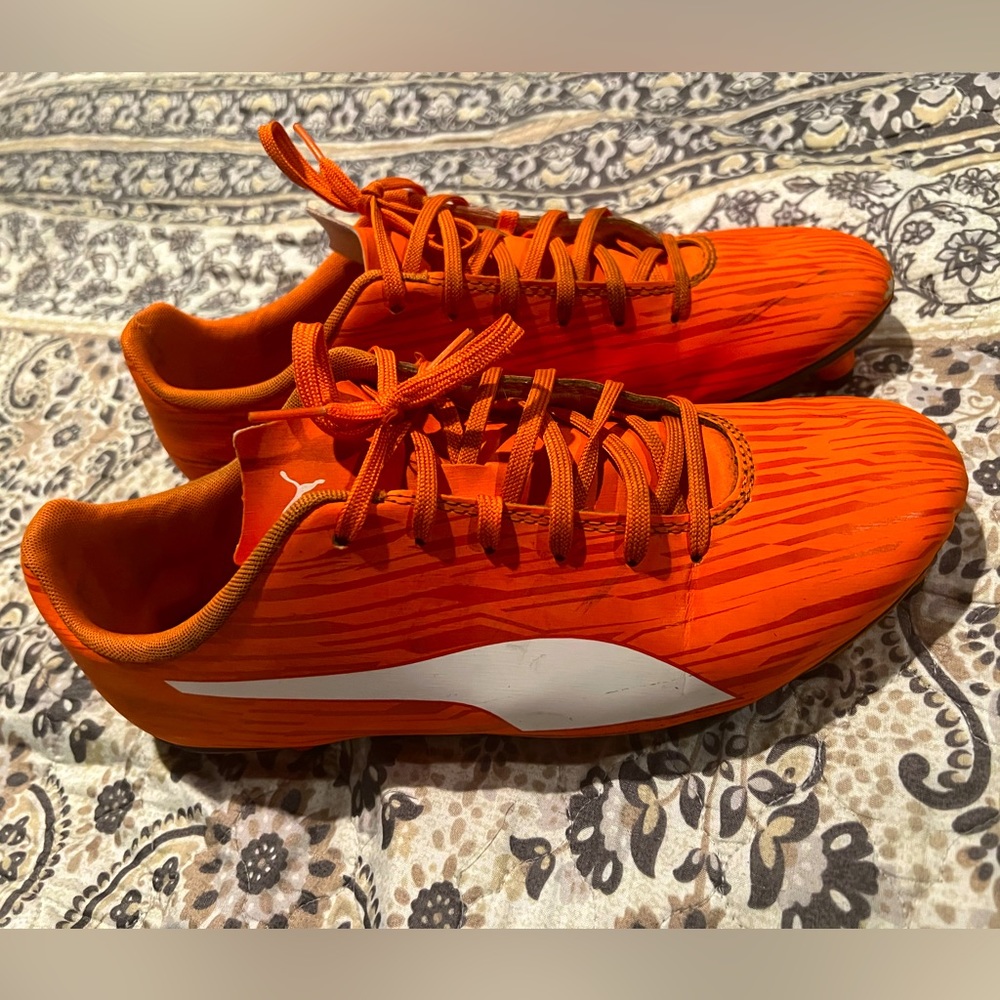 PUMA Men's Rapido Iii Firm Artificial Ground Sneaker Cleats, Size 11